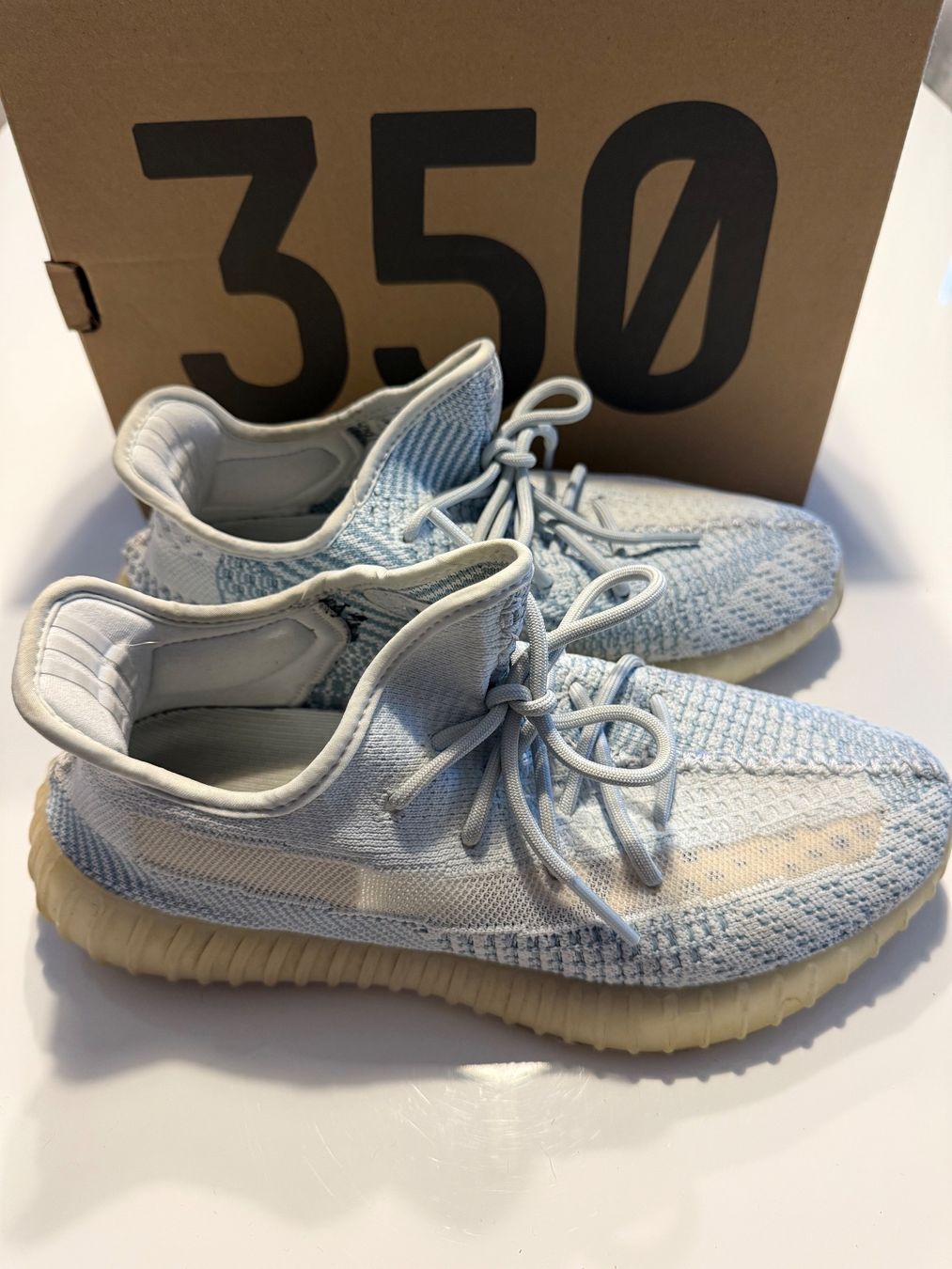 Adidas Scarpe da uomo: YEEZY BOOST 350 V2 – Usato da Bienne venduto da CarlosOliveira