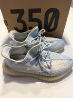 YEEZY BOOST 350 V2