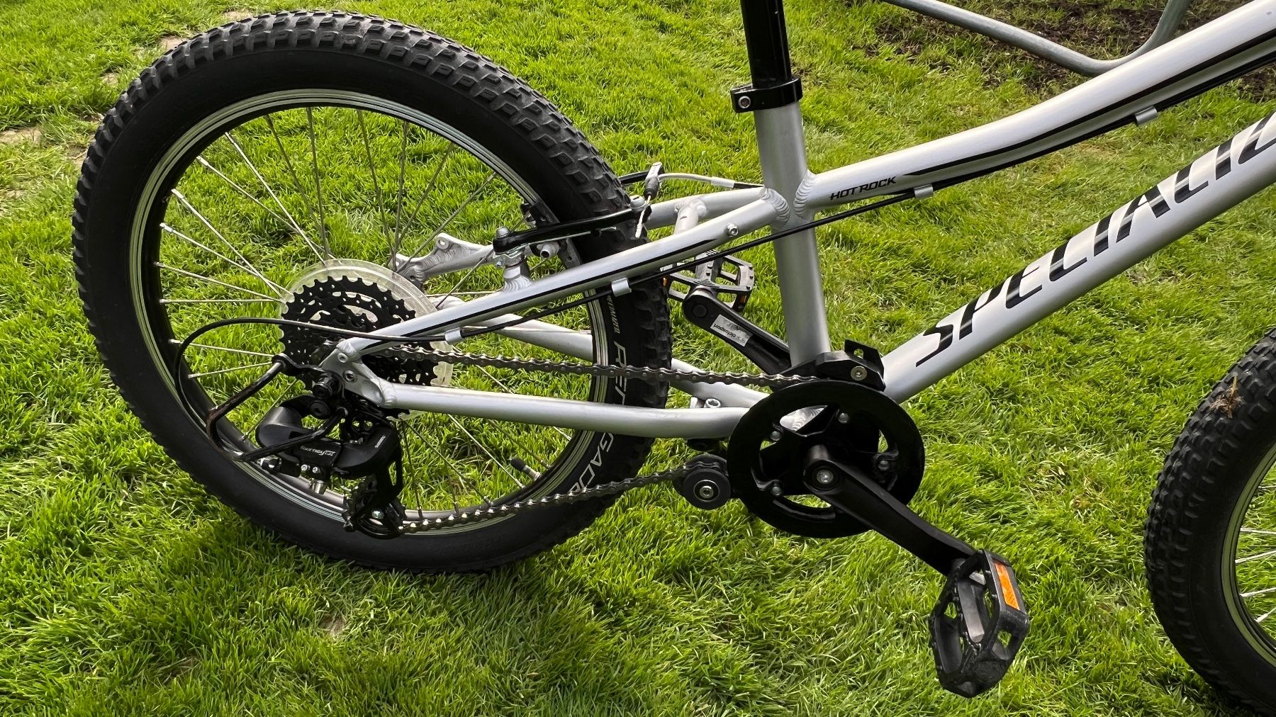 Specialized Velos: Kinder Mountainbike Kid Specialized Hotrock 20" – Gebraucht aus Niederurnen von bueKingvest 4
