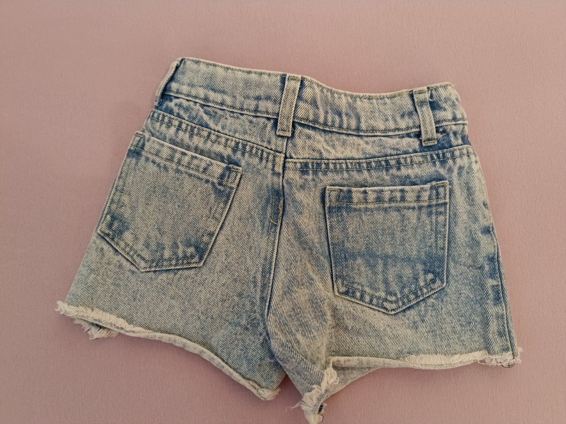 Pantaloni: Neue kurze Jeans 122 – Nuovo (secondo la descrizione) da Wohlen AG venduto da Fabe3 2