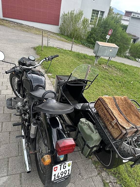 Dnepr Sidecar: DNEPR Seitenwagen mit BMW Motor – Usato da Sirnach venduto da toschka-74 1