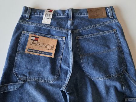 neue Oiriginal Tommy Hilfiger Carpenter 31/32 (eher 33)