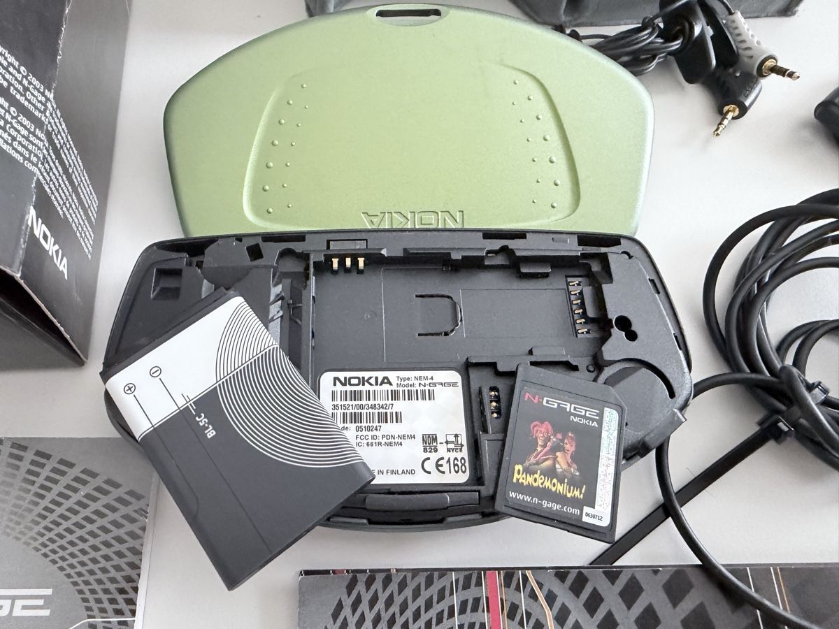 Téléphones: Nokia N-Gage Komplett  – D'occasion à Schlieren par Kamacho 4