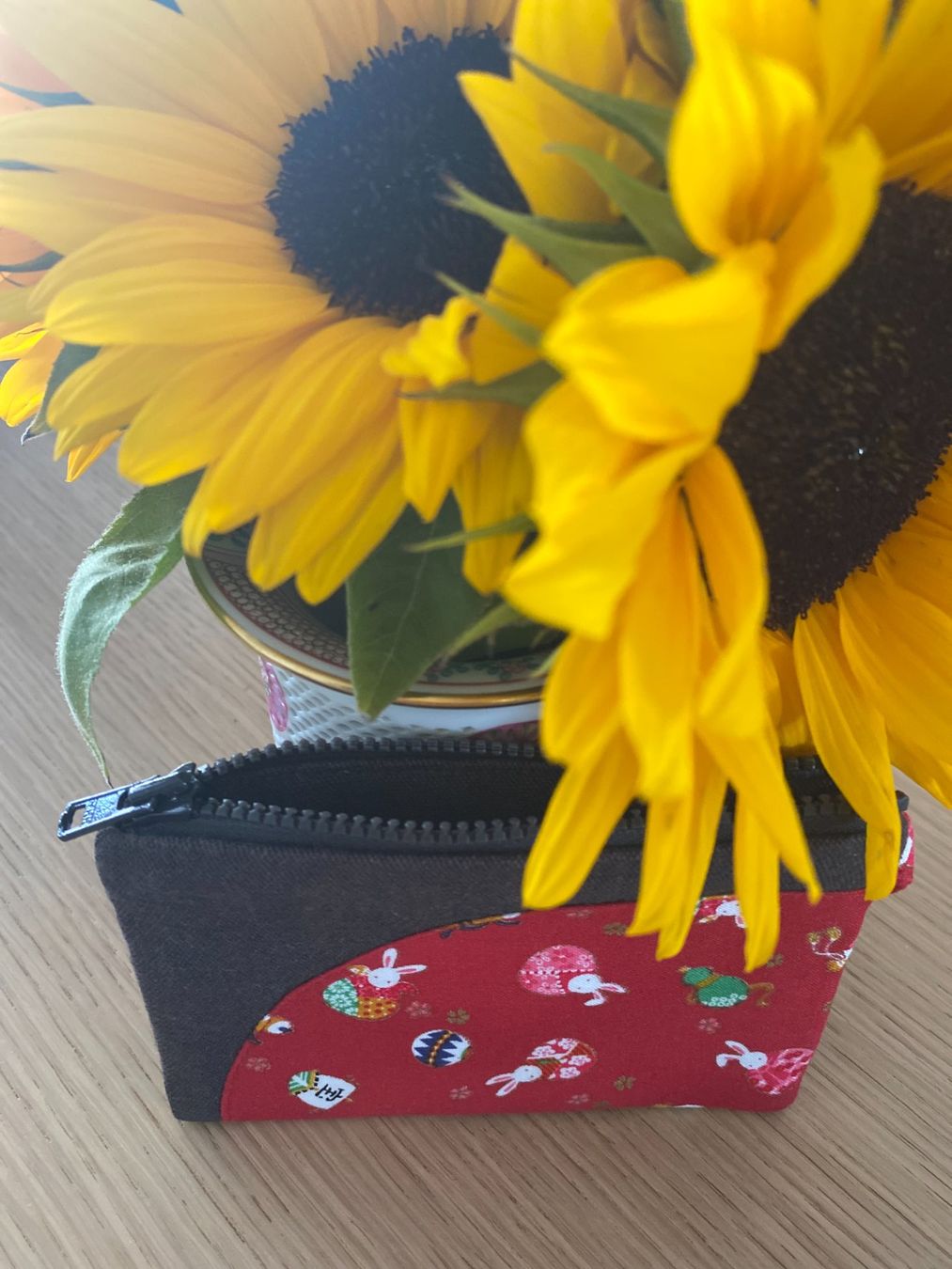 Borse da donna: Baumwoll-Clutch mit Häschen-Motiv – Nuovo e nell'imballaggio originale da Rotkreuz venduto da emi_dny8 1