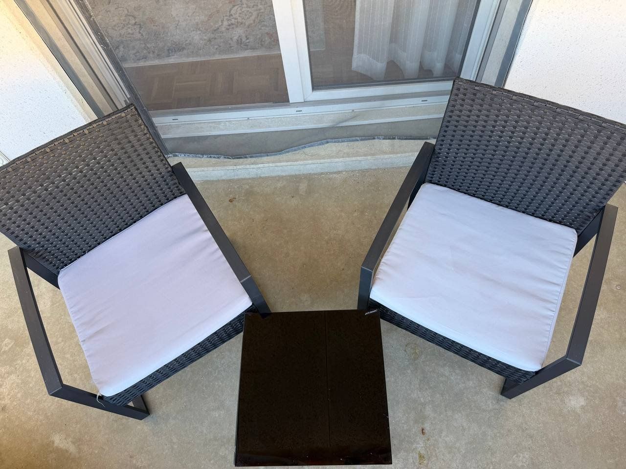 Set di tavolo e panche: Gartenmöbel Rattan-Optik 2 Stühle Tisch – Nuovo (secondo la descrizione) da Neuchâtel venduto da nil_f6zq 1