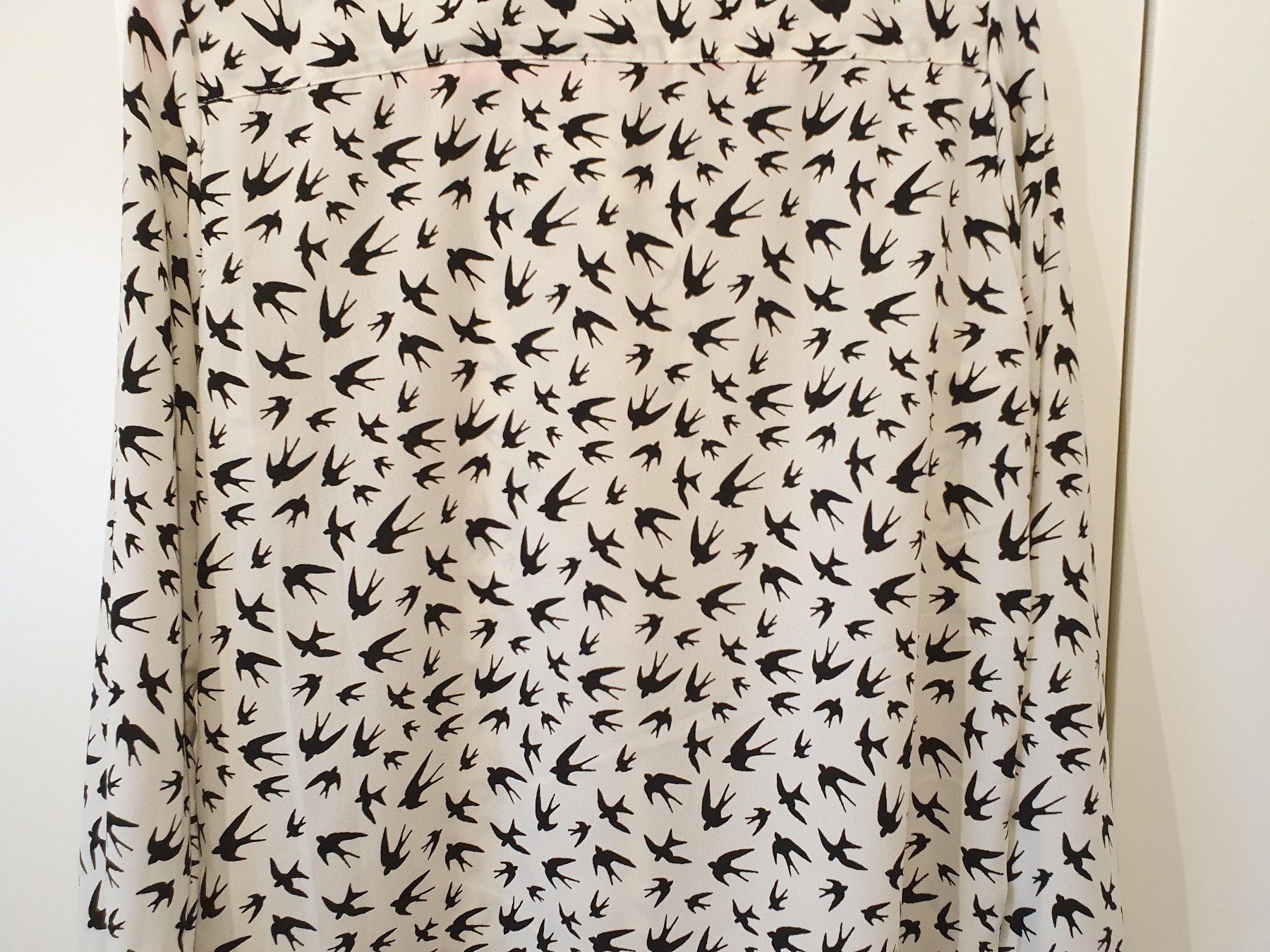Only Camicette: Only Bluse langarm weiss mit Schwalben Gr. 38 – Nuovo (secondo la descrizione) da Heinrichswil venduto da sabi2809 7