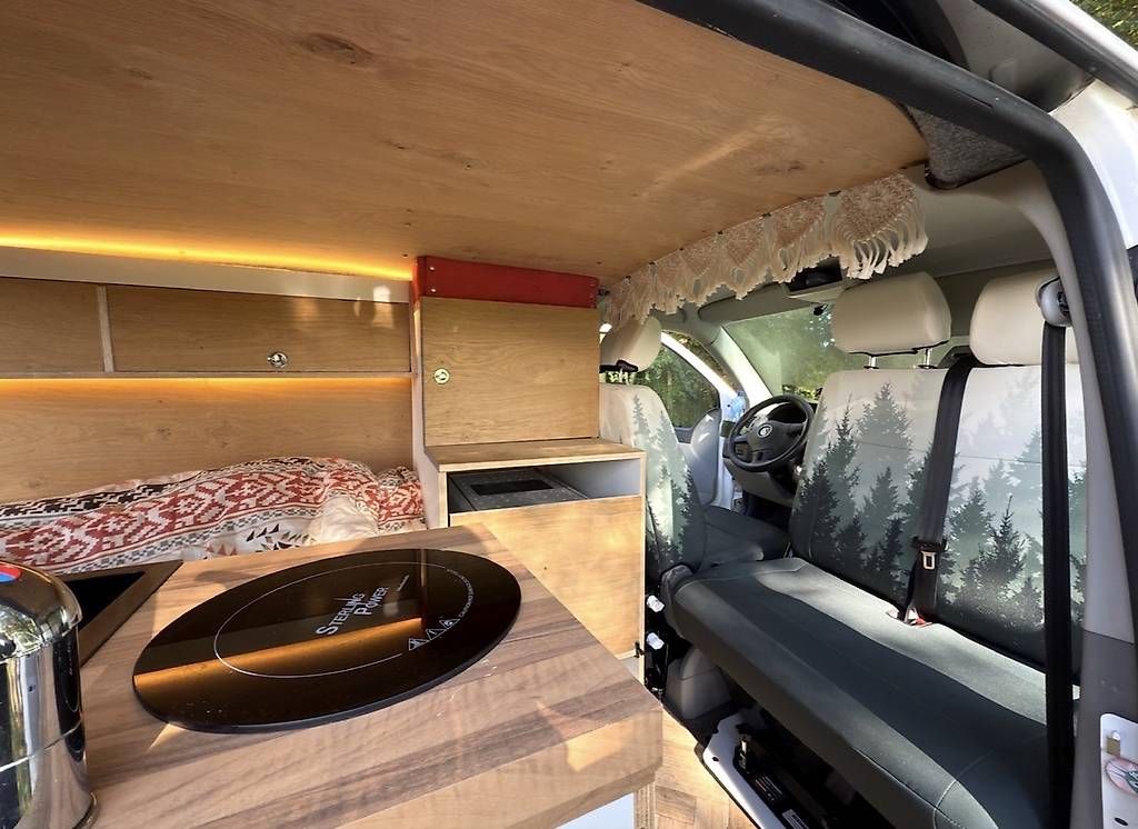 Veicoli da campeggio: Camper Autark auf vw t5 basis – Usato da Seon venduto da Ironman22 2