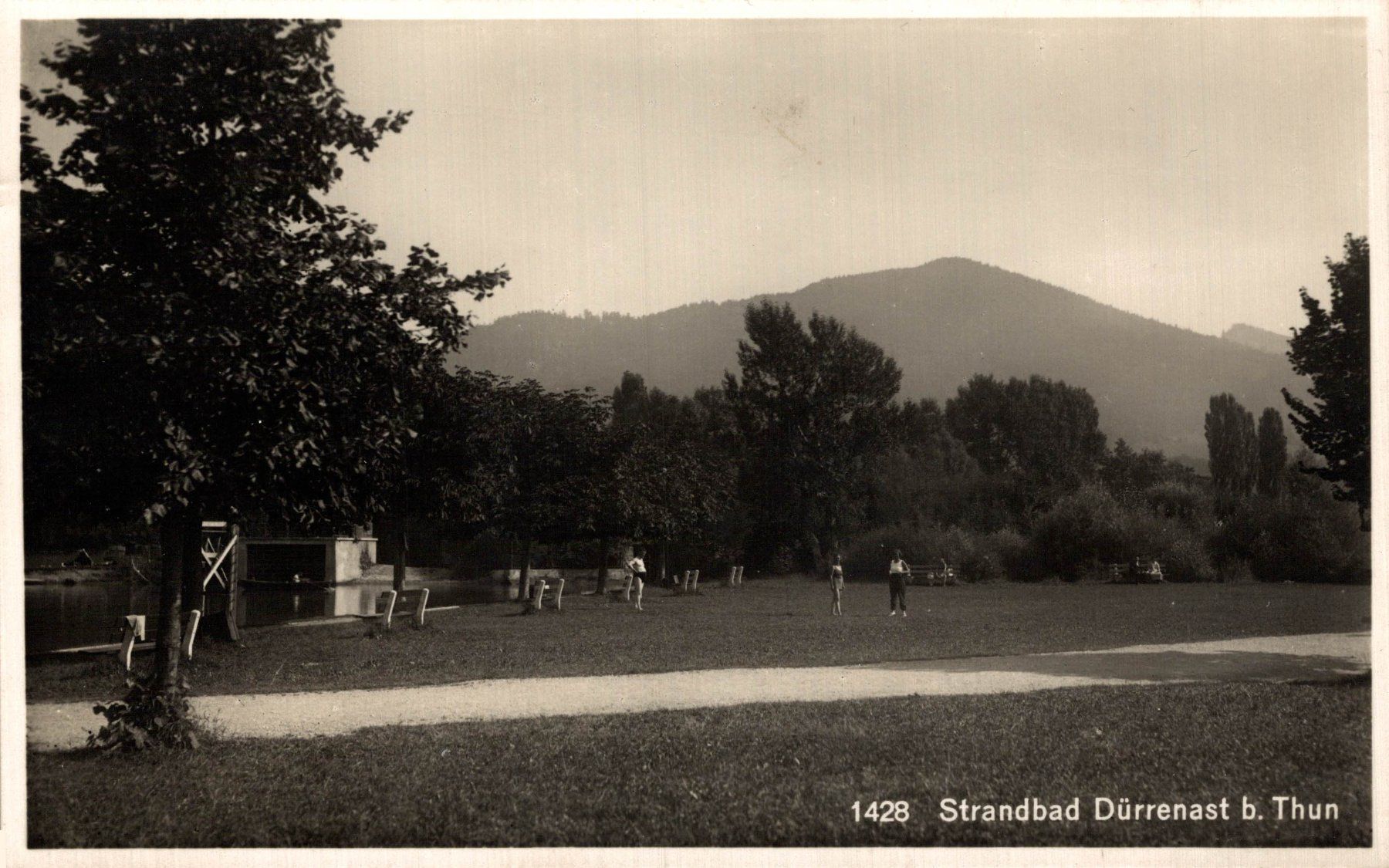 Cartoline postali: Strandbad Dürrenast bei Thun – Usato da Bronschhofen venduto da Astore