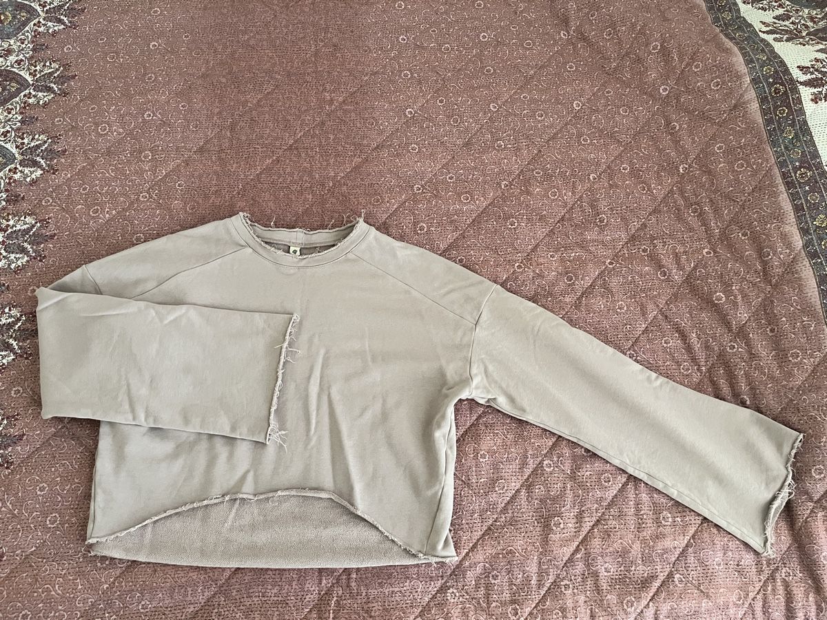 Pulls & Sweat-shirts: Grunge Style Baumwolle Pullover – Neuf (Voir description) à Pfäffikon SZ par Zitrone_100