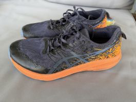 ASICS Schuhe 