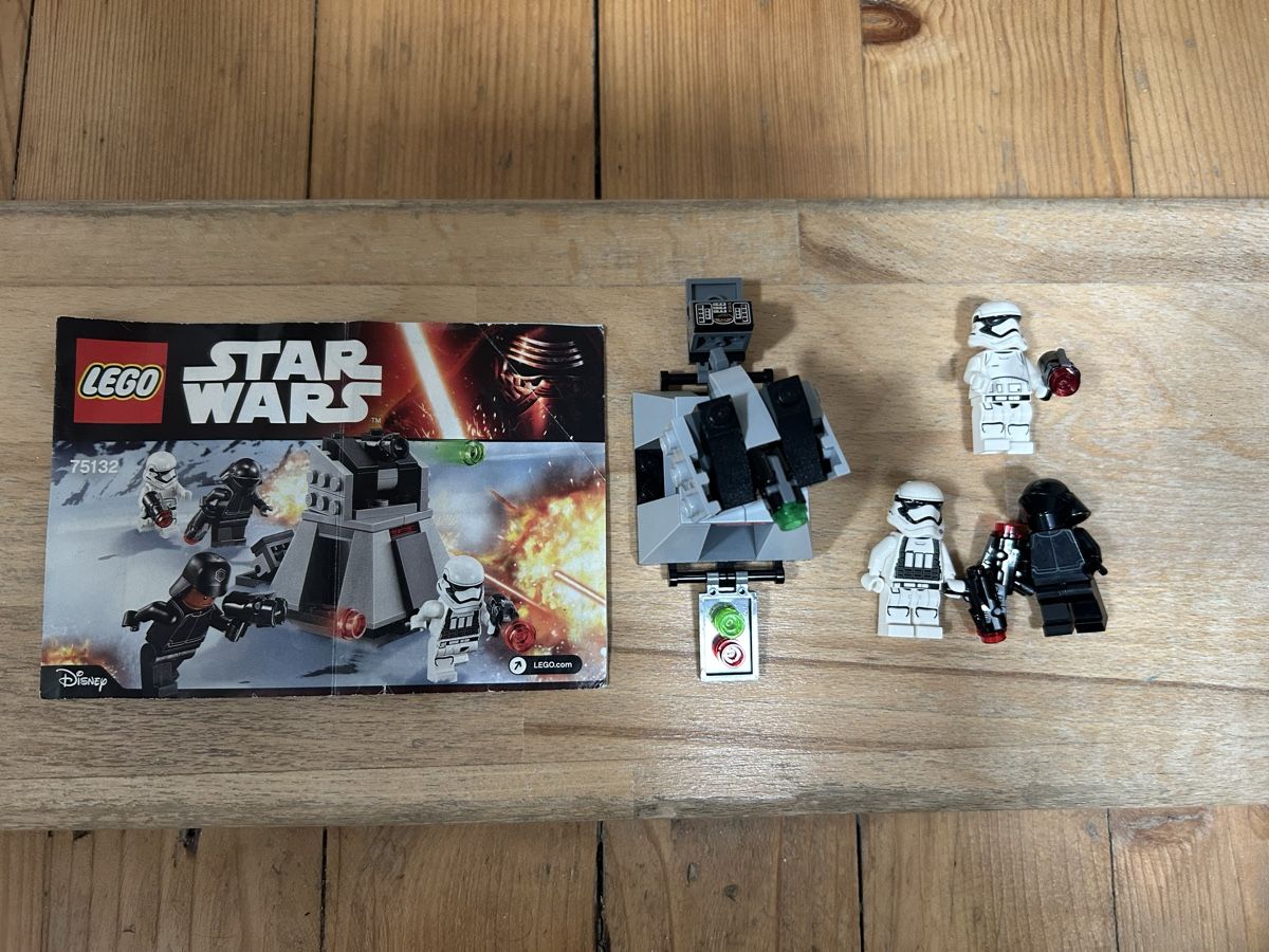 Lego Kit di costruzioni: Lego star wars 75132 – Usato da Sonceboz-Sombeval venduto da Australia010