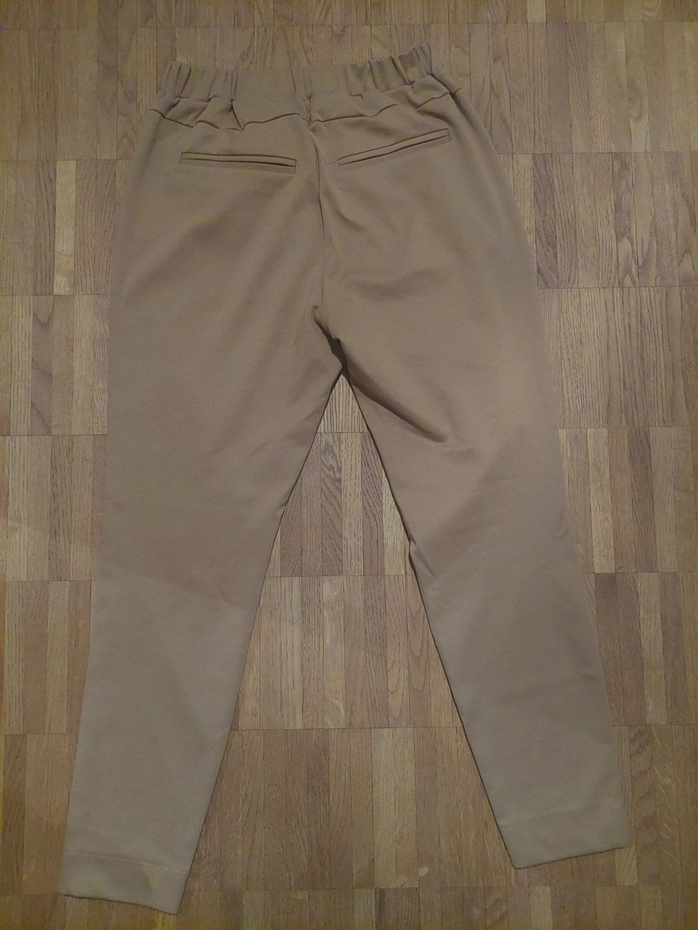 Pantaloni: Lässige Hose S – Usato da Zürich venduto da Shamrock02 1