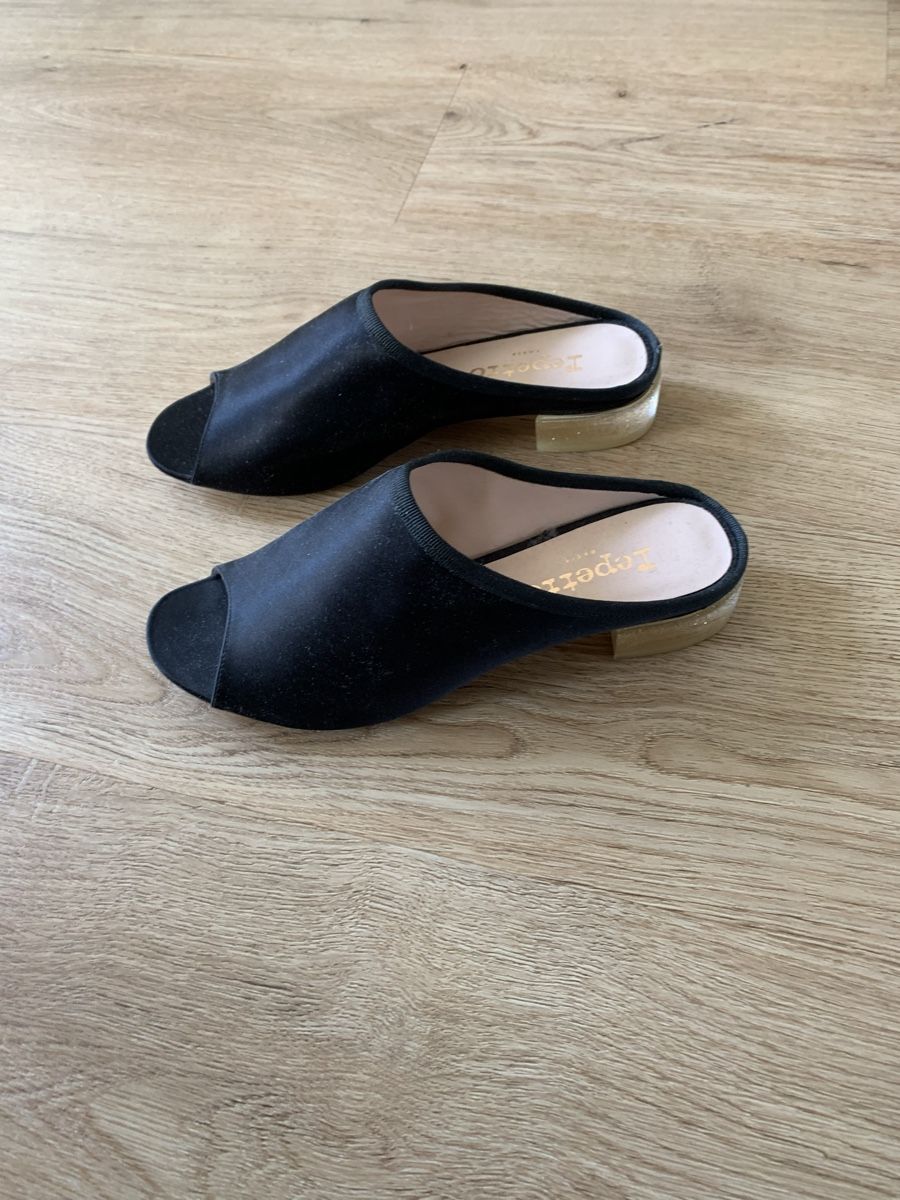 Repetto Scarpe da donna: Mules satinées de la marque Repetto – Nuovo (secondo la descrizione) da Genève venduto da vic_s9c5 1