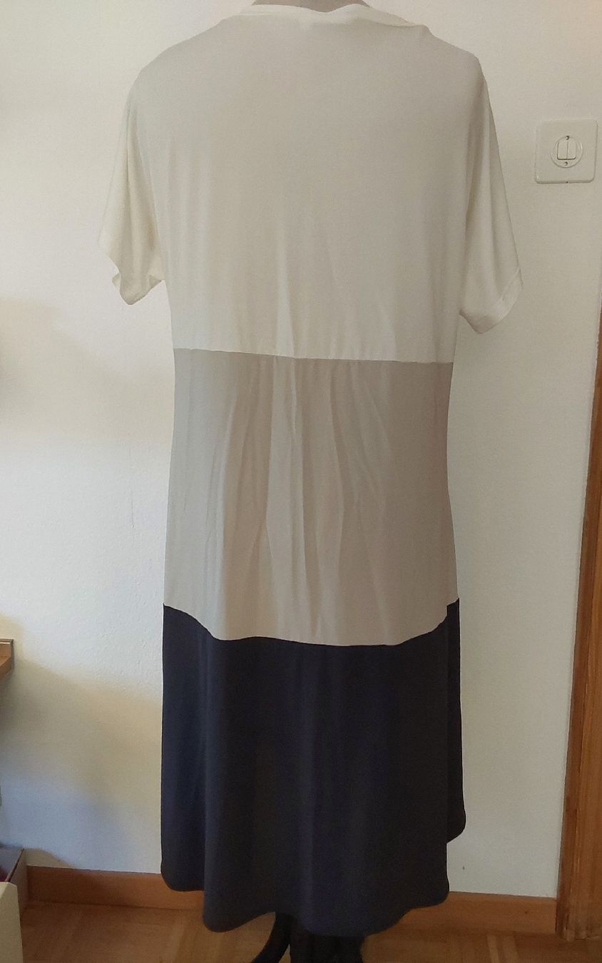 Vestiti: Kleid Le Tricot de Perugia Viskose 44 – Nuovo (secondo la descrizione) da Köniz venduto da scopello12 1