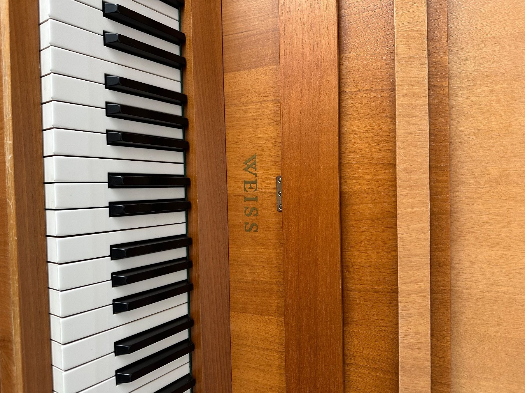 Musikinstrumente: Klavier Marke Weiss – Gebraucht aus Menzingen von pat_6pkv 3