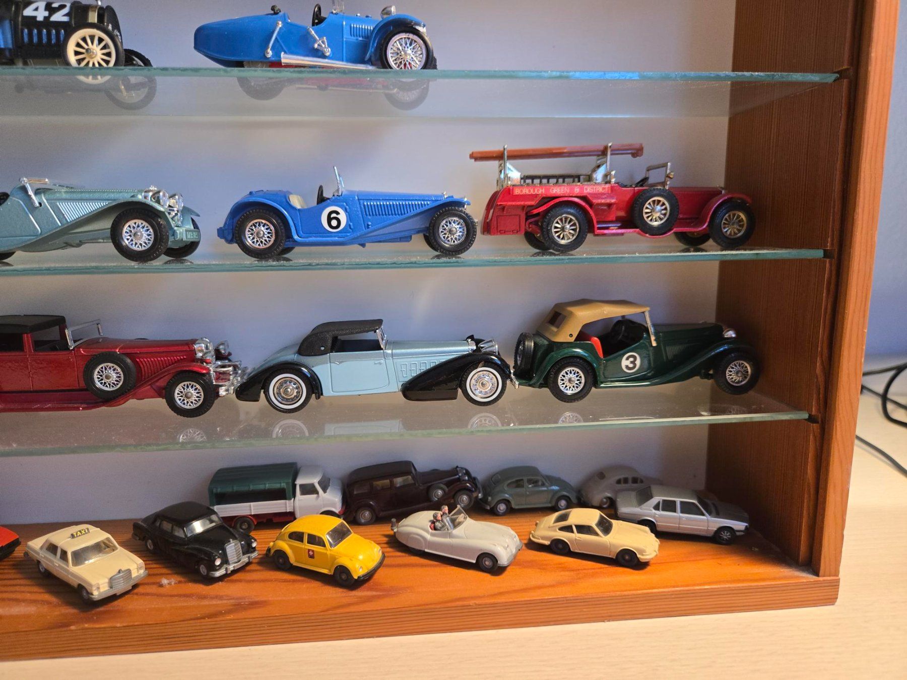 Voitures modèles: Modelautos – D'occasion à Uster par falangdoi 3