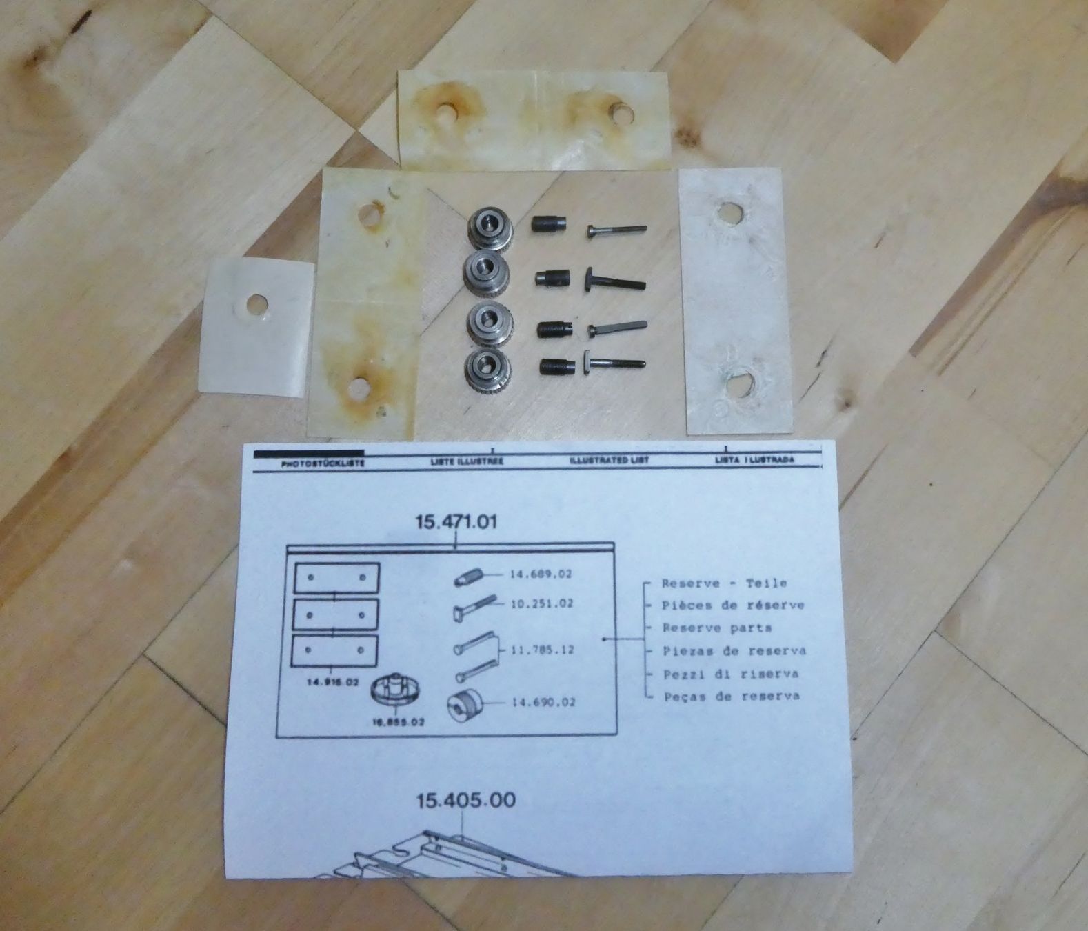 Tutte le macchine: für Strickmaschine Passap E6000 - Autocolor Passap 600 – Usato da Siebnen venduto da Ra-la-ra-ol 3