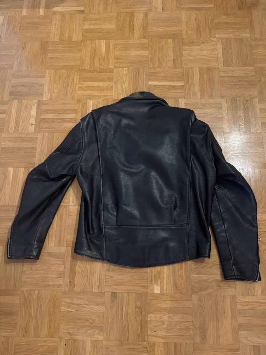 Harley-Davidson Giacche: Blouson cuir Harley Davidson – Usato da Brügg BE venduto da traindenuit 1