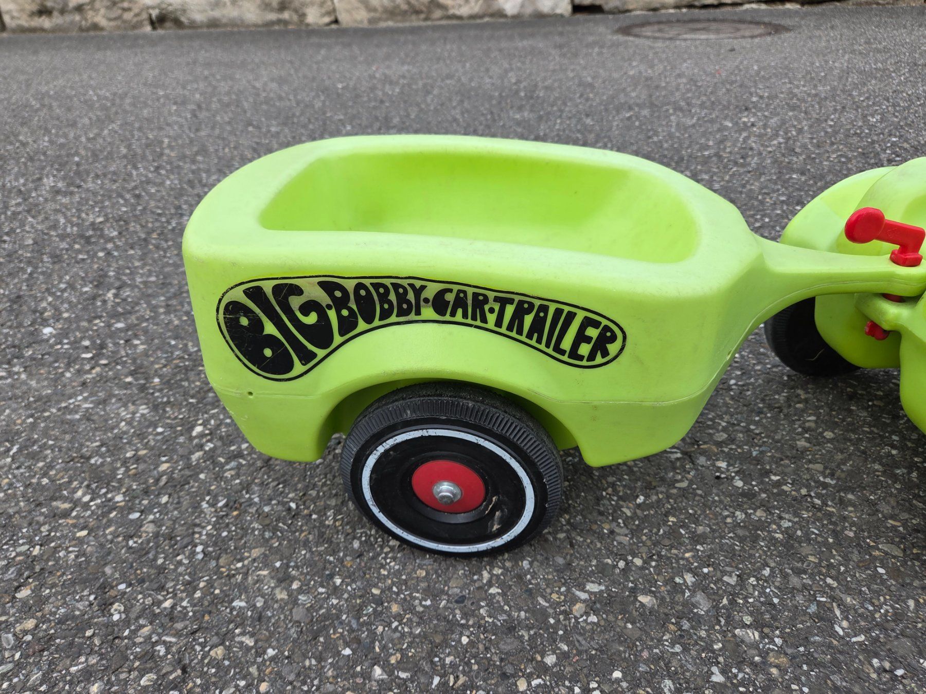 Big Fahrzeuge für Kinder: Big Bobby Car grün mit Anhänger – Gebraucht aus Heinrichswil von frankie19860 7