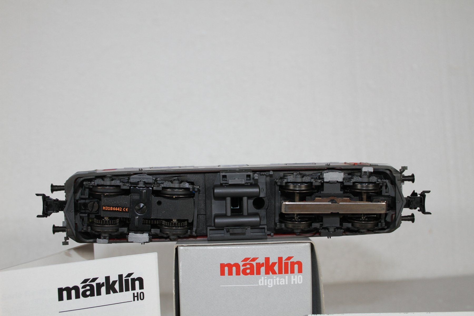 Märklin Modellini di ferrovie: Märklin 37345 SBB Cargo Re 421, Re 4/4 – Usato da Triesen venduto da gleis8 7