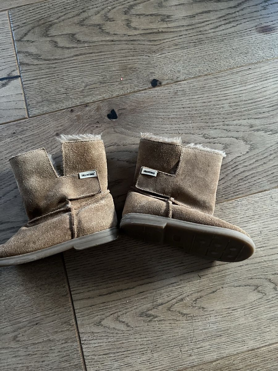 Helvesko Scarpe per ragazzi: Warme Winterstiefel Gr. 23 Helvesko – Usato da Zullwil venduto da salgy