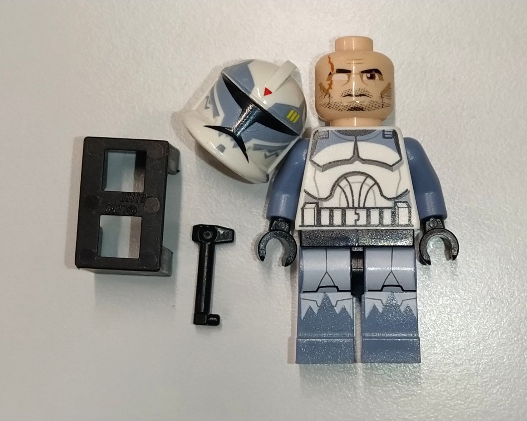 Lego Statuette: Lego Clone Trooper Commander Wolffe sw0330 Wolfpack (2011) – Usato da Basel venduto da SwissBrickBank