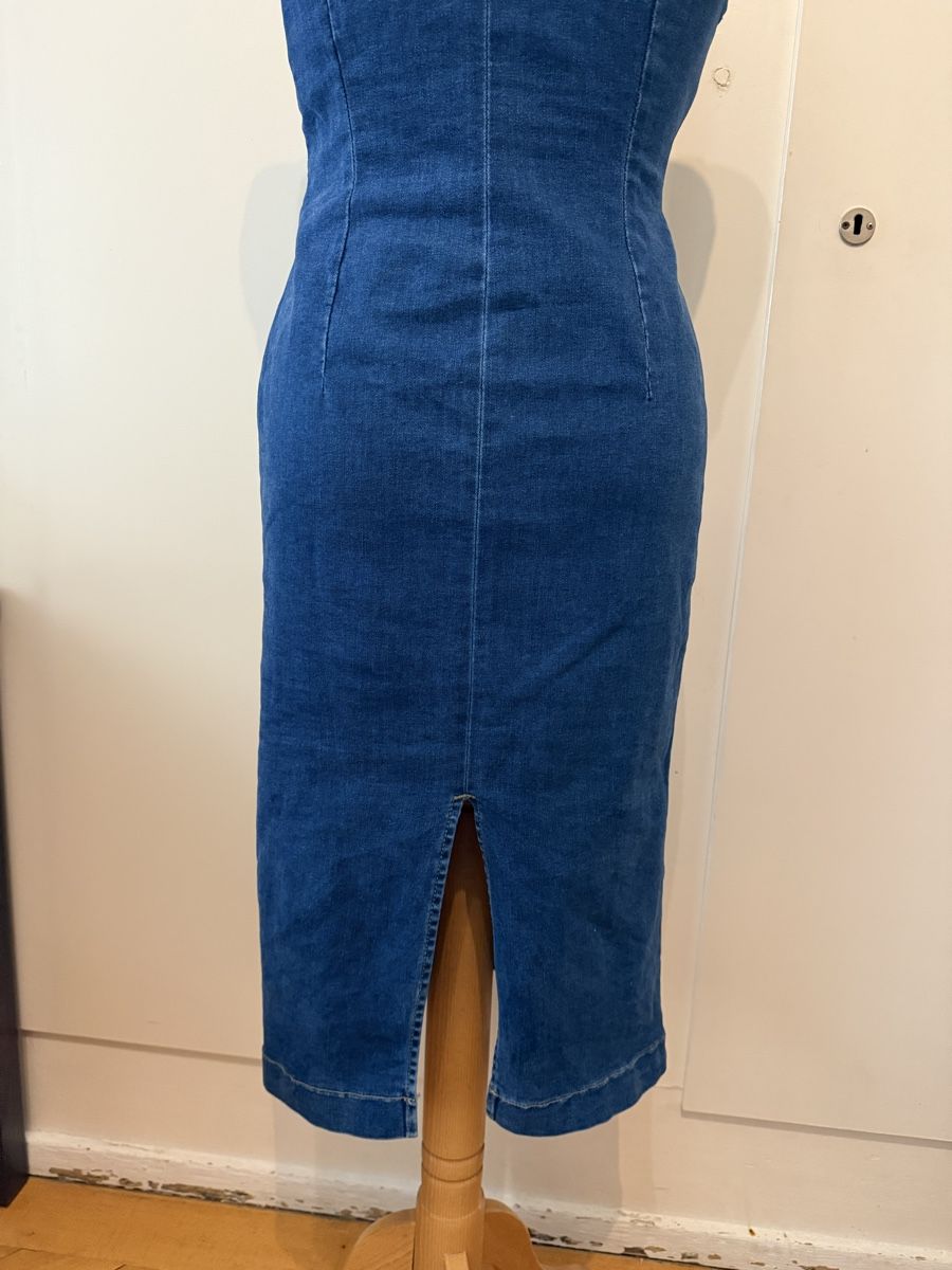 Vestiti: Robe en jeans sans manche – Nuovo (secondo la descrizione) da Le Locle venduto da tchanatakoua 3