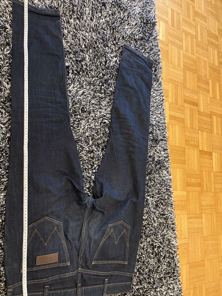 Wrangler Jeans: Wrangler Herrenjeans W36 L34 – Usato da Basel venduto da lolushka 7