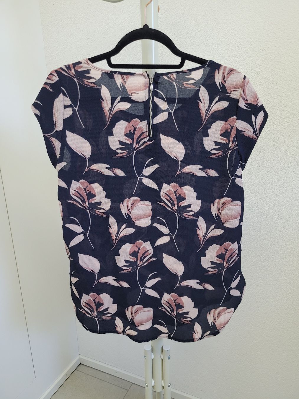 Camicette: Sommerliche Bluse mit Blumenmuster - Grösse 34 – Usato da Dagmersellen venduto da buc_786y 1