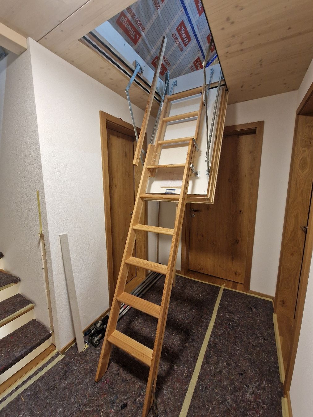 Treppen: Estrichtreppe Columbus – Gebraucht aus Appenzell von thi_8wmj