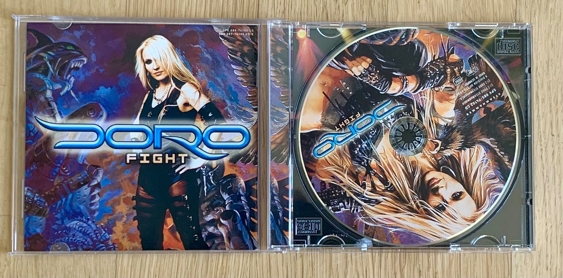 CD: Doro Fight – Usato da Zürich venduto da Fieber 1