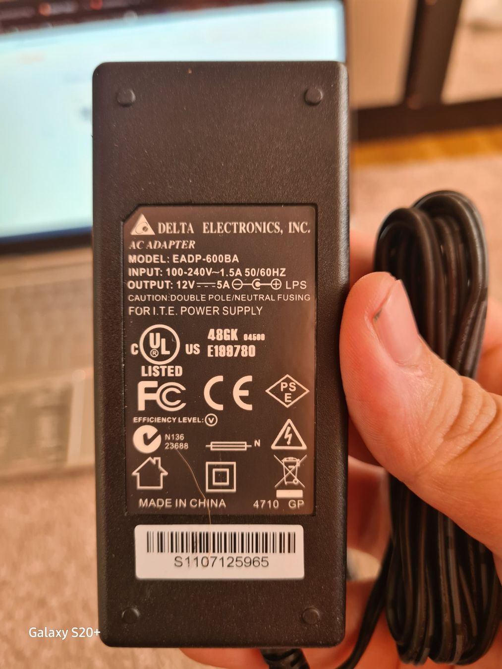 Caricabatterie: Delta Electronics INC. AC Adapter EADP-600BA – Usato da Zürich venduto da Alibaba1234 1