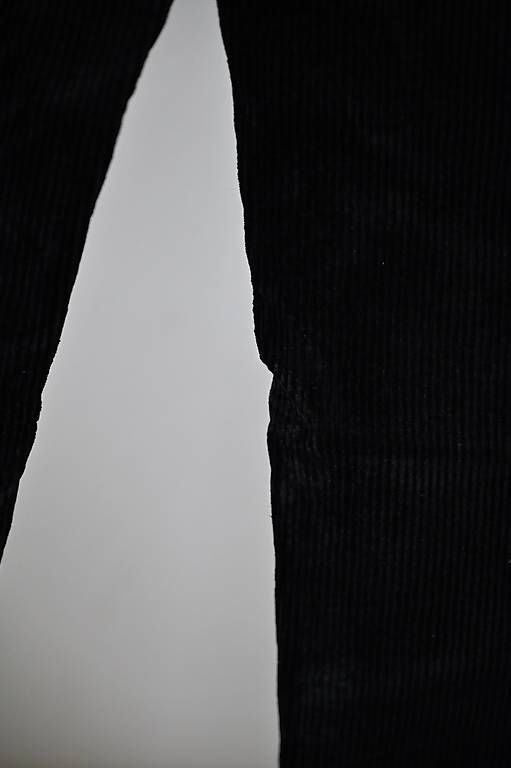 Zara Pantaloni: Zara Cord-Hose Grösse 33 – Usato da Laupersdorf venduto da noah.bruttel 2