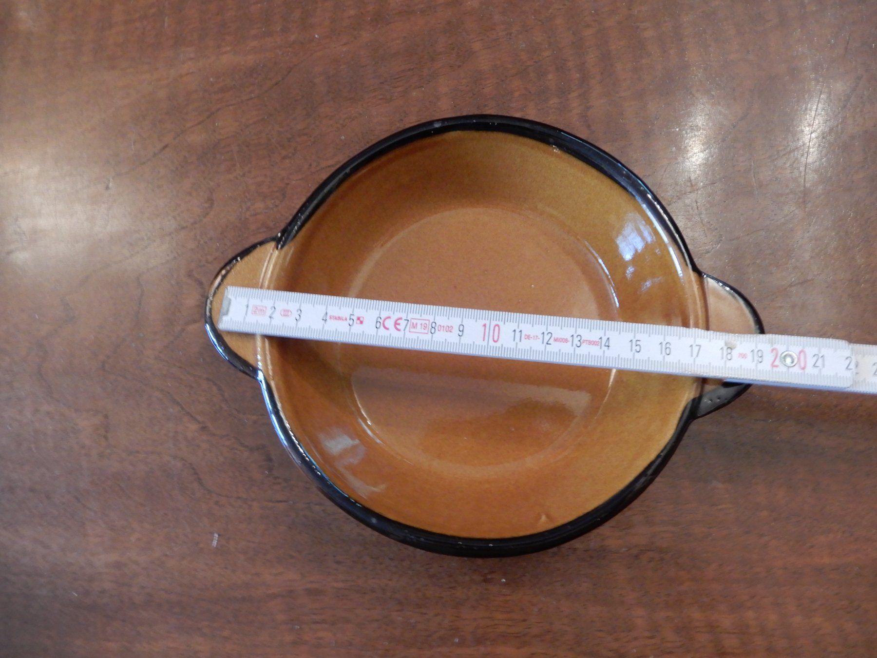 Ciotole: Keramik Schale mit Griffen braun Durchmesser 20cm – Usato da Erstfeld venduto da Mario_boe0 1