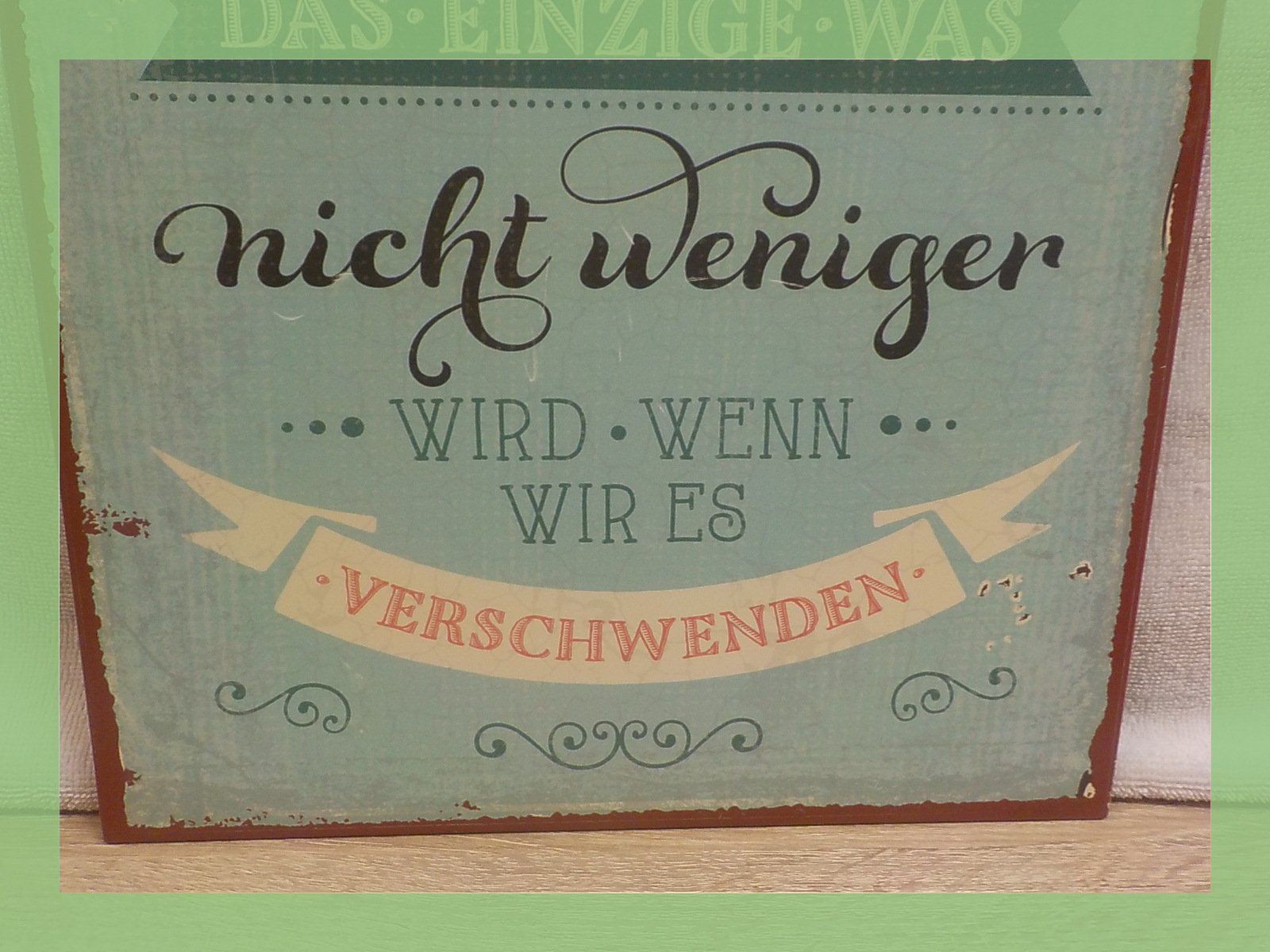 Schilder: Vintage Shabby Chic Blechschild "Liebe ist..." Geschenkidee – Neu (gemäss Beschreibung) aus Bülach von Freieck 2