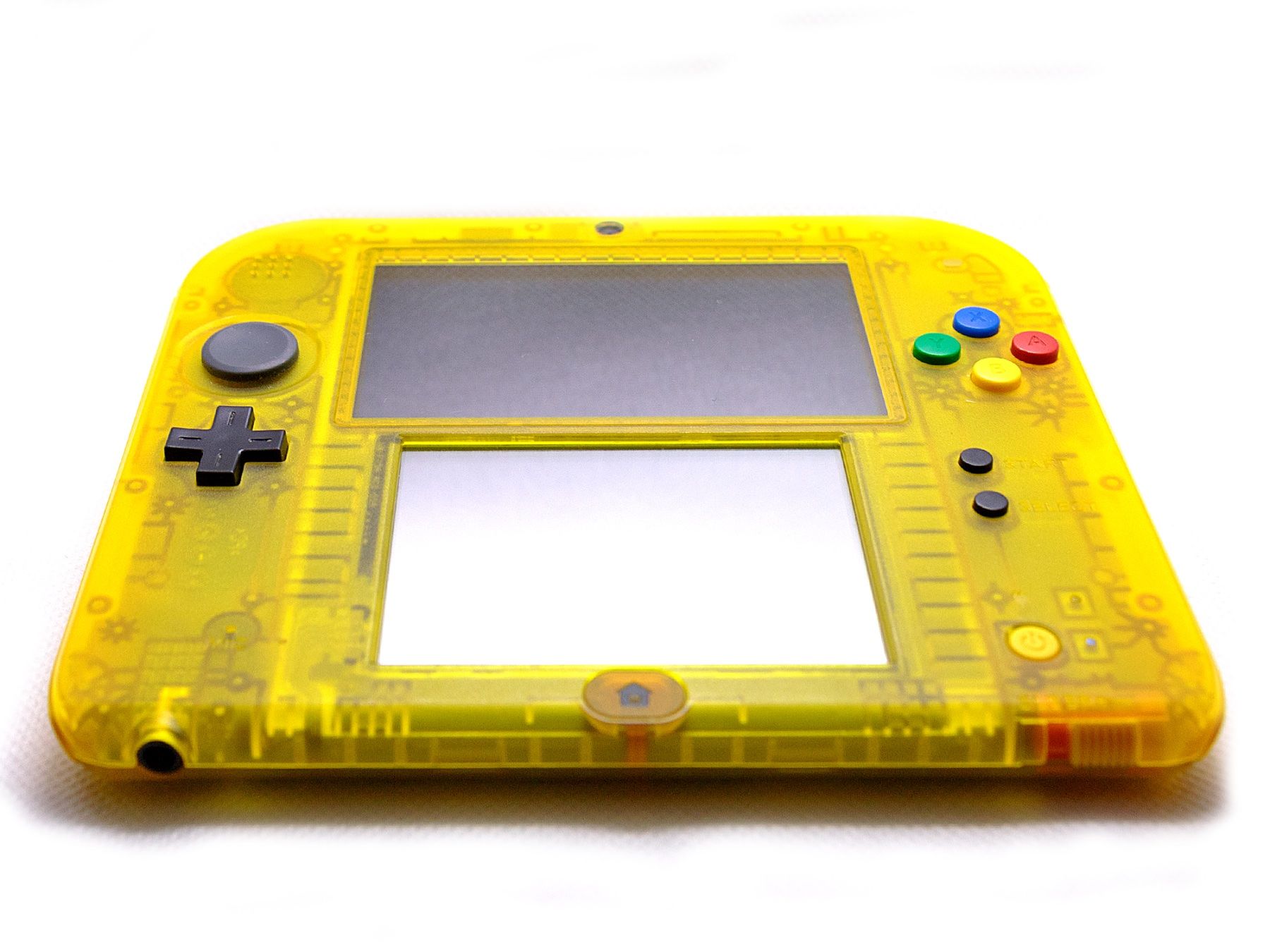Nintendo Konsolen: Nintendo 2DS Special Pikachu Edition + SD card – Gebraucht aus Vevey von porg.tcg 3