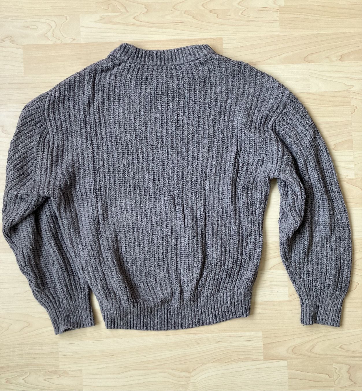 Maglioni & Felpe: WILFRED Essential Chenille Sweater – Usato da Jona venduto da jallah 6
