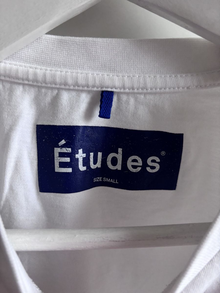 T-shirt: Études t-shirt – Usato da Zürich venduto da Hanna-Hadorn 2