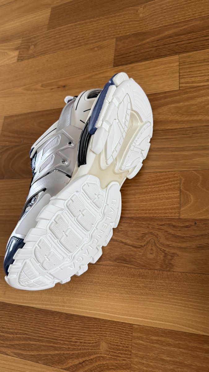 Balenciaga Scarpe da uomo: Balenciaga Track Sneaker – Nuovo (secondo la descrizione) da Horgen venduto da Aron.zh 2