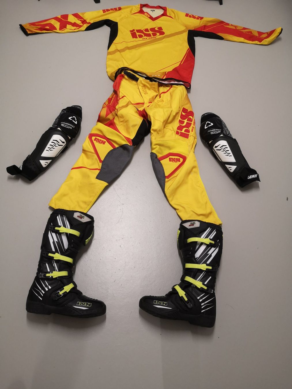 IXS Lotti di vestiti: Motocross Bekleidung – Usato da Doppleschwand venduto da gt1999