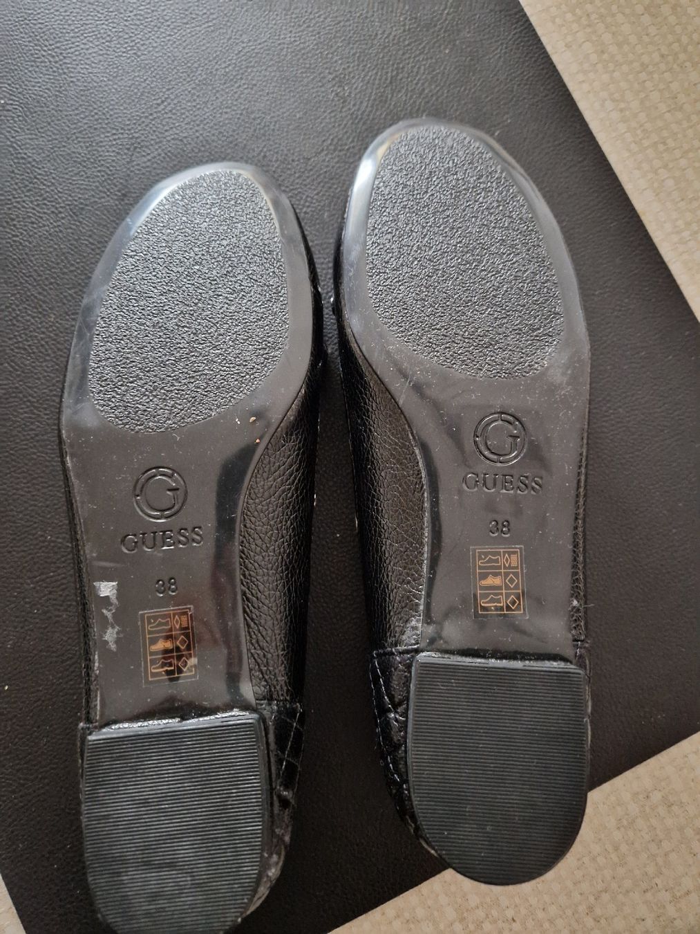 Guess Damenschuhe: Guess Ballerinas – Gebraucht aus Jona von mar_k8m5 1