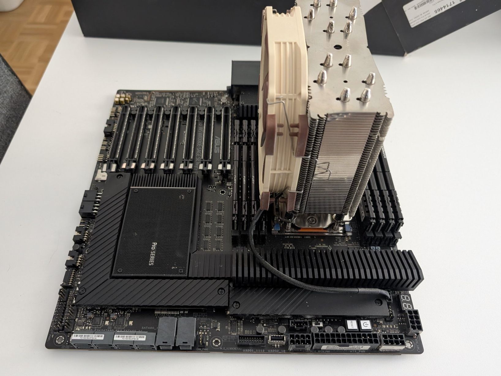Amd Composants électroniques: AMD Ryzen Threadripper PRO 5975WX, Asus Pro WS WRX80E-SAGE – D'occasion à Burgdorf par scheischei 4