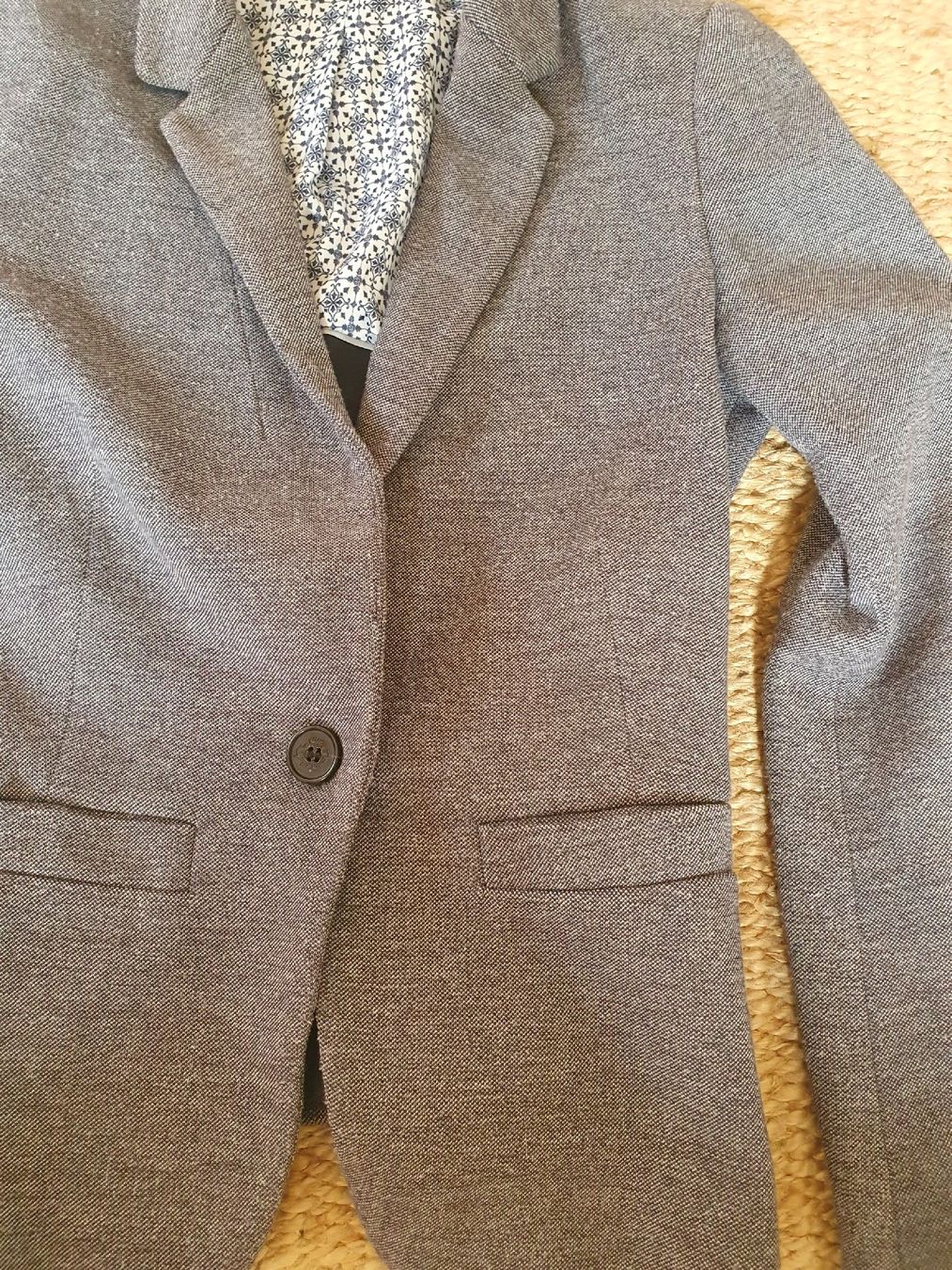Esprit Giacche: Veste Blazer Esprit grise taille XS élégante chic bureau – Usato da Yverdon-les-Bains venduto da somiou 1