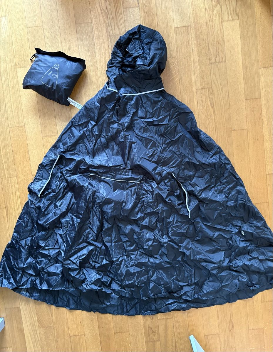 Giacche: Regenponcho, schwarz Ikea – Usato da Gossau SG venduto da Mauri34