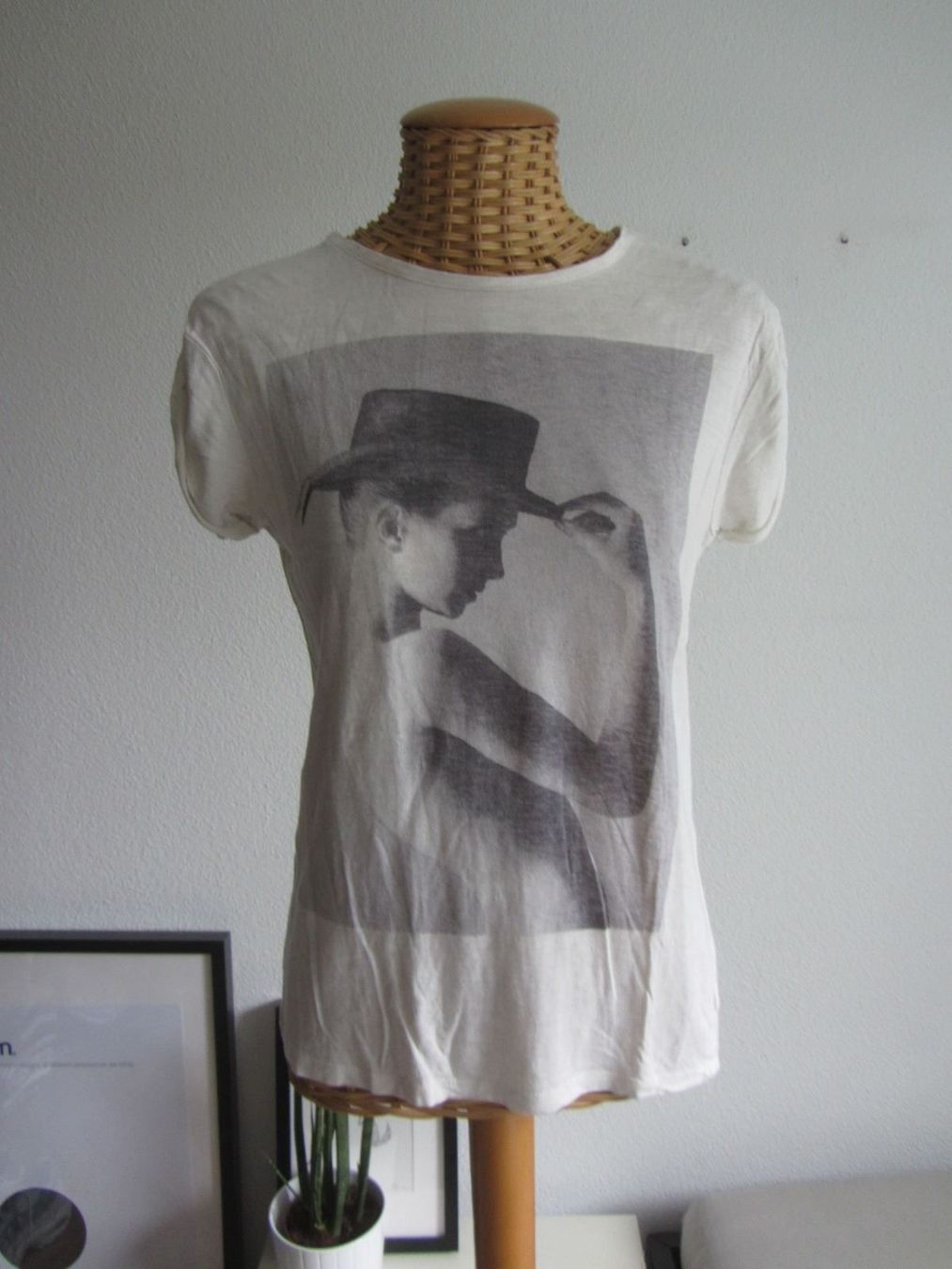 T-shirt: FOREVER 21 - T-Shirt offweiss S – Usato da Zürich venduto da Diazaio