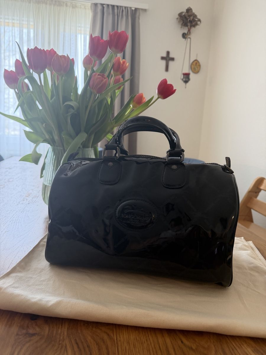 Longchamp Taschen für Damen: LONGCHAMP Boston Patent Leather Bag Black – Gebraucht aus Adliswil von Sloma17