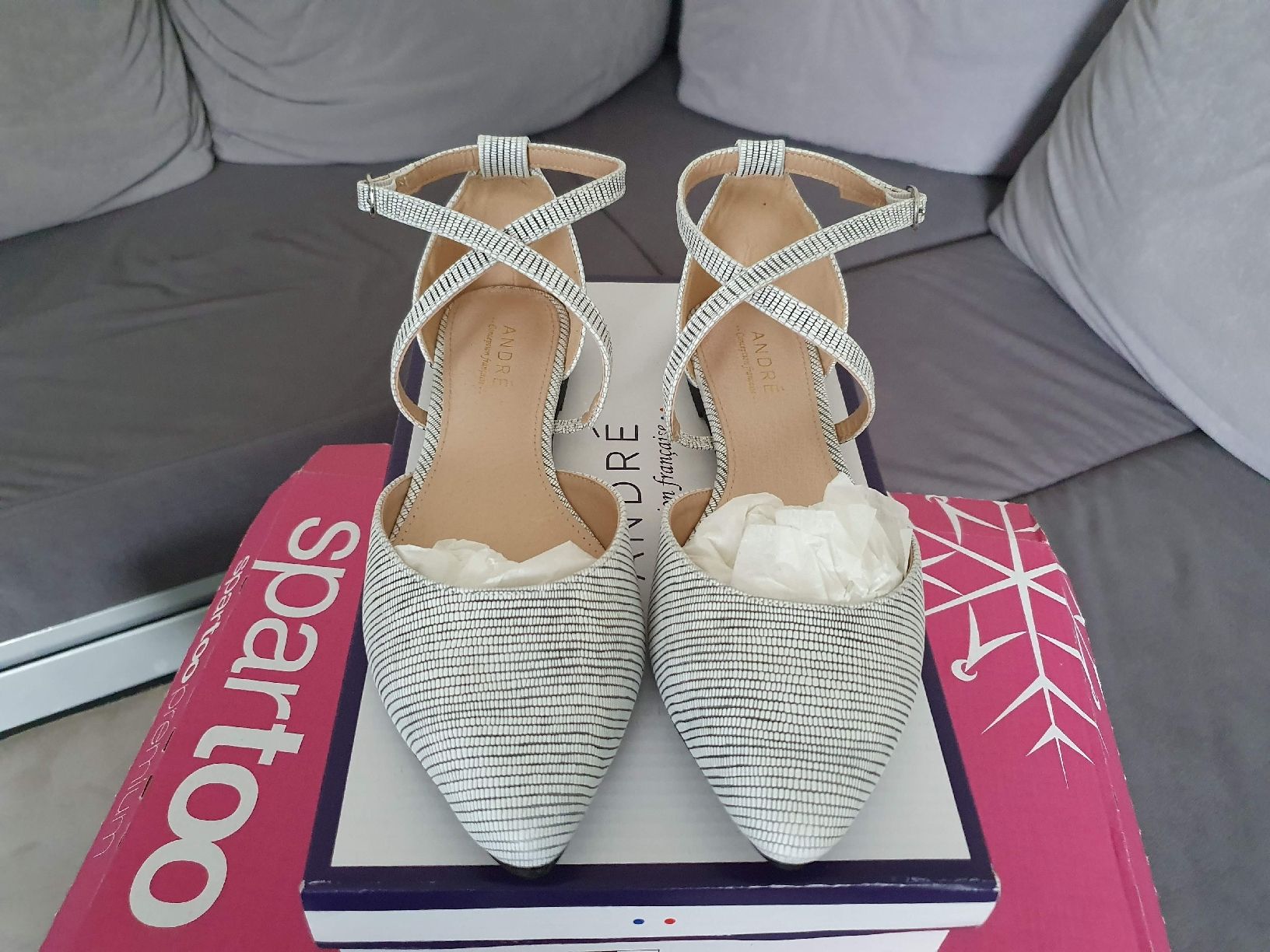 André Scarpe da donna: Sandale von André in der Grösse 37 – Nuovo e nell'imballaggio originale da Wittenbach venduto da tsc_5tyv 1