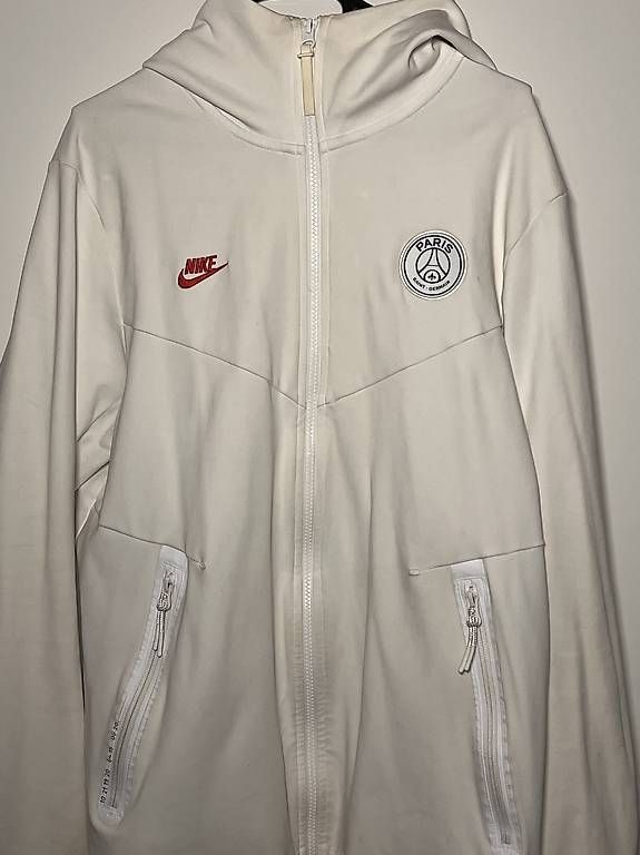 Giacche: PSG Nike Tech jacke grösse M – Usato da Studen BE venduto da sch_z82c 3