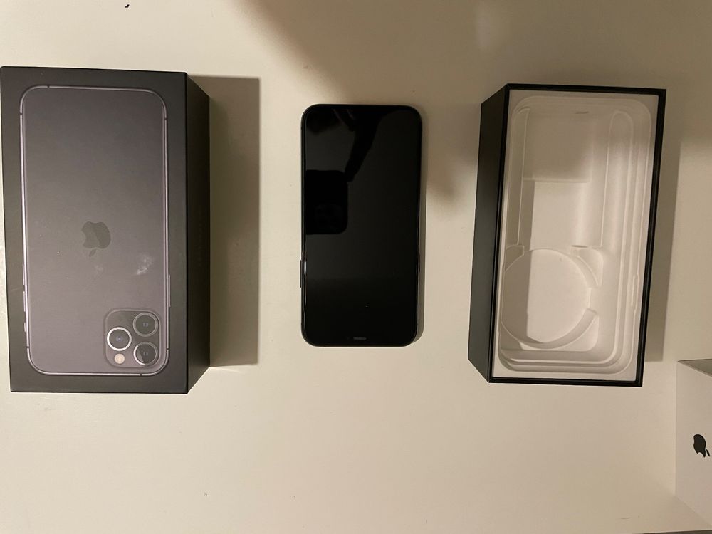 Iphone 11 pro 256 GB gebraucht Kaufen auf Ricardo