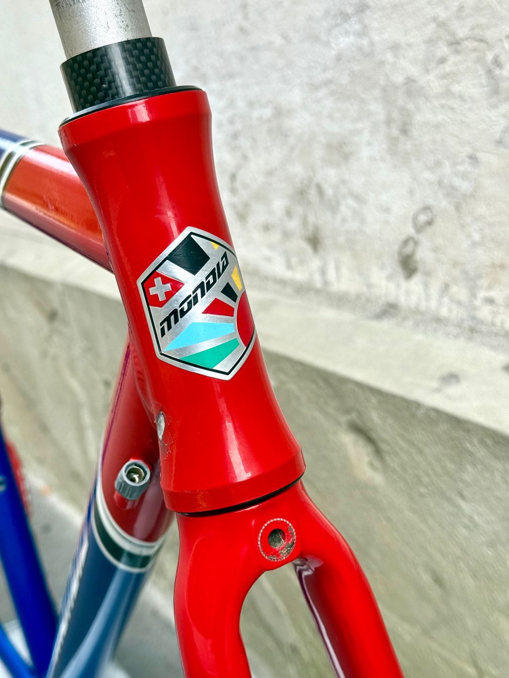 Mondia Ersatzteile: MONDIA VUELTA Aluminium-Carbon Rennvelo Rahmen 55 TOPZ. 2603 – Gebraucht aus Luzern von bikeandbeltcom 2